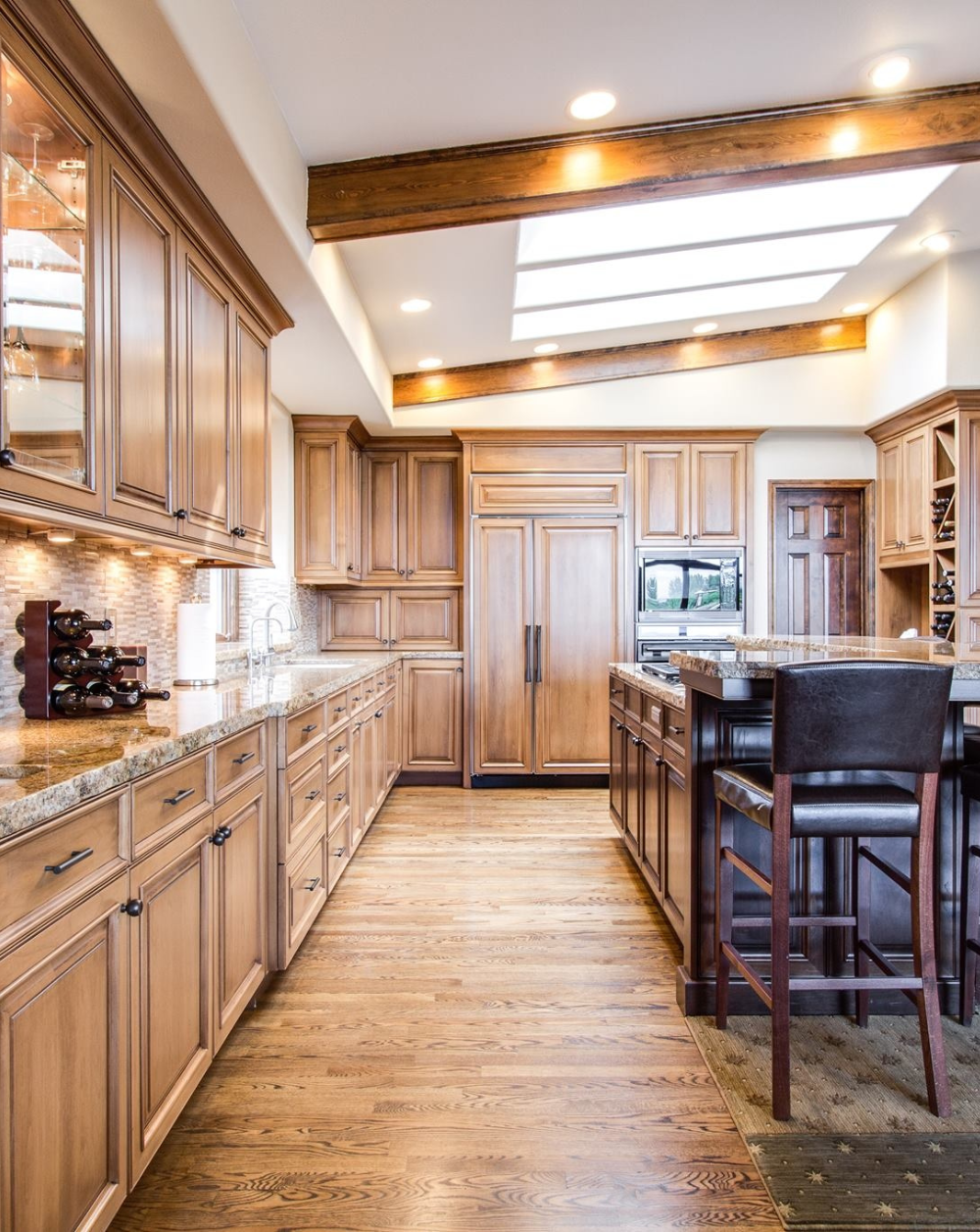 Cabinet color plays a huge role in the feel of your kitchen or bathroom. At Osment Flooring & Cabinets, we offer a variety of finishes to help you achieve the exact look you want.