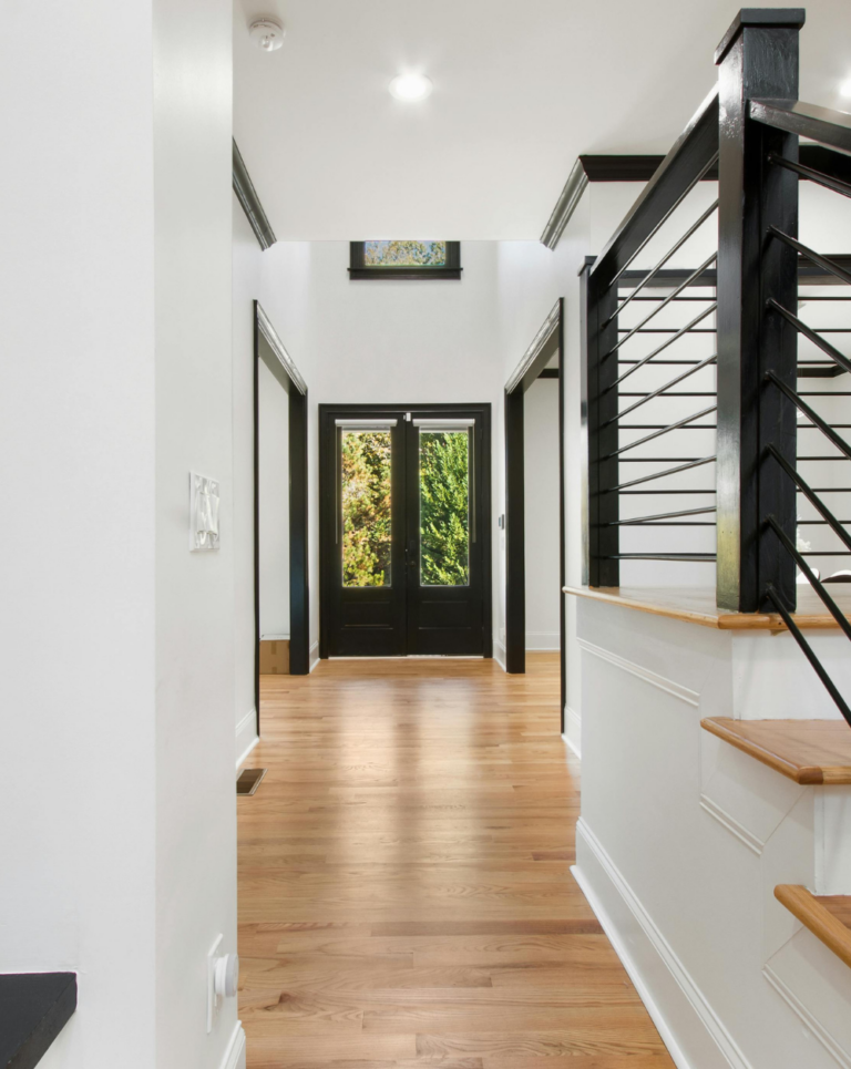 Learn how to choose flooring in Athens, TN that still looks stylish 10 years later with timeless colors, durable materials, and smart design tips.